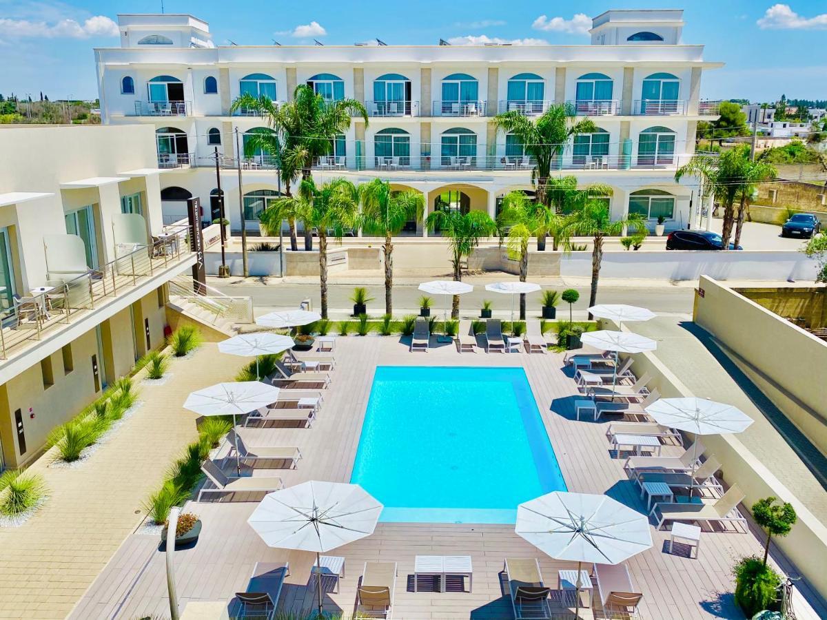 Hotel Vespucci Porto Cesareo Exterior photo